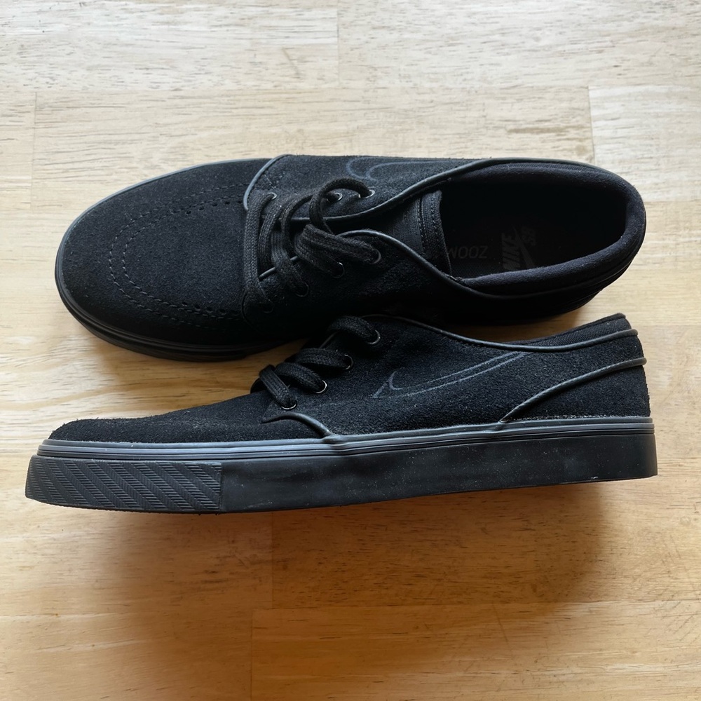 New Nike SB Zoom Janoski OG Black Suede